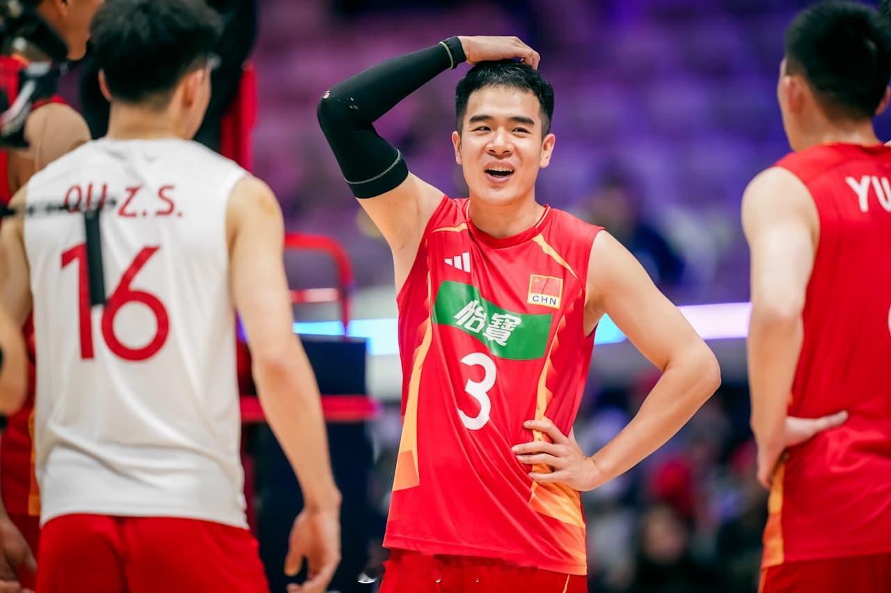 2026年男排亚锦赛中国男排vs新西兰男排 第二局中国队以25-22再下一城。 