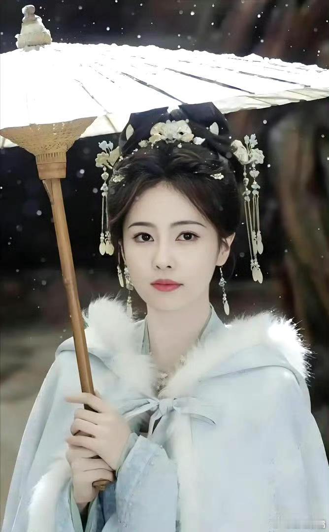 吃🍉网传正午阳光版《三国演义》选角阵容：《琅琊榜》导演孔笙拍摄，易中天参与编剧