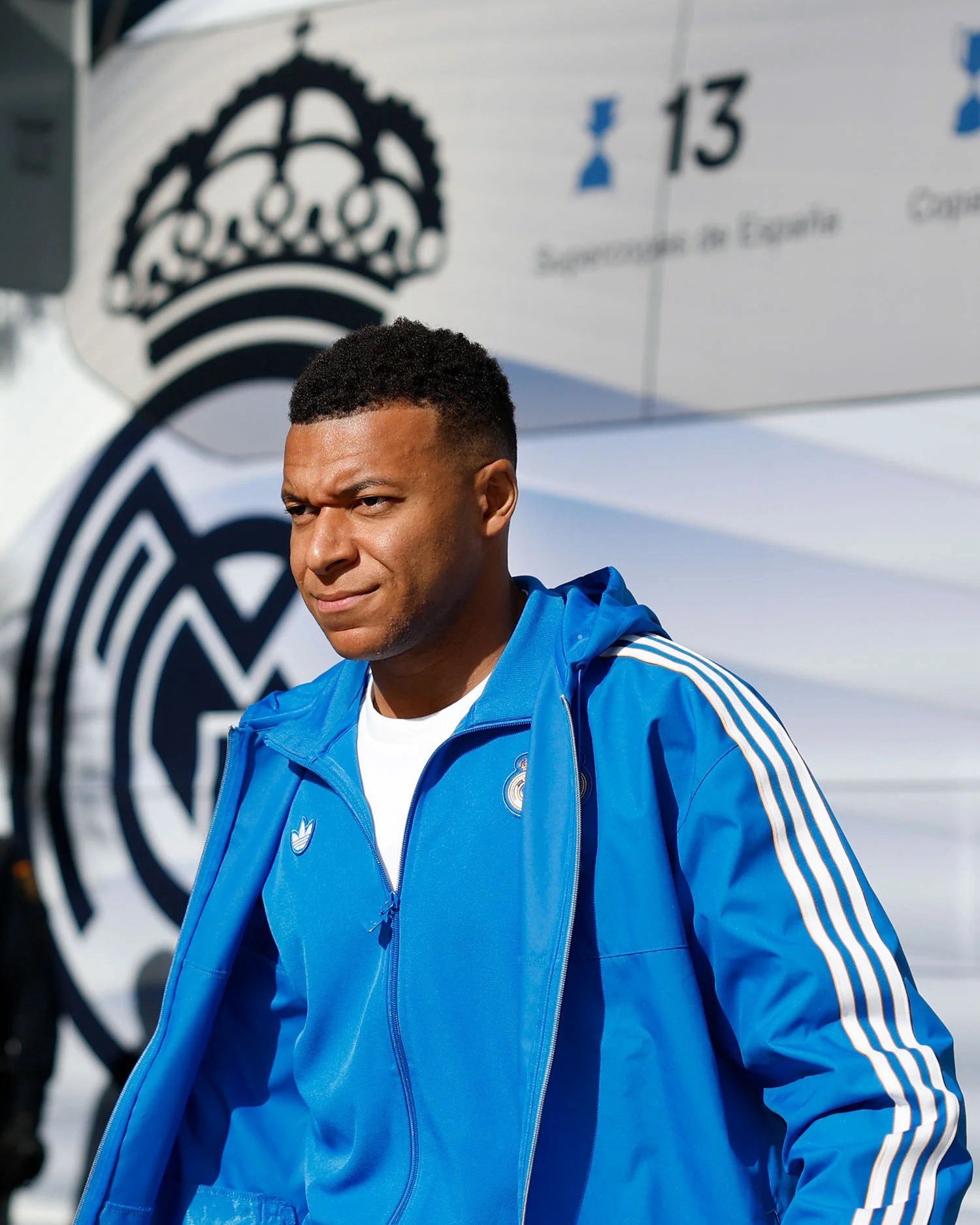 到达埃尔切噜💙👦🏽☁️