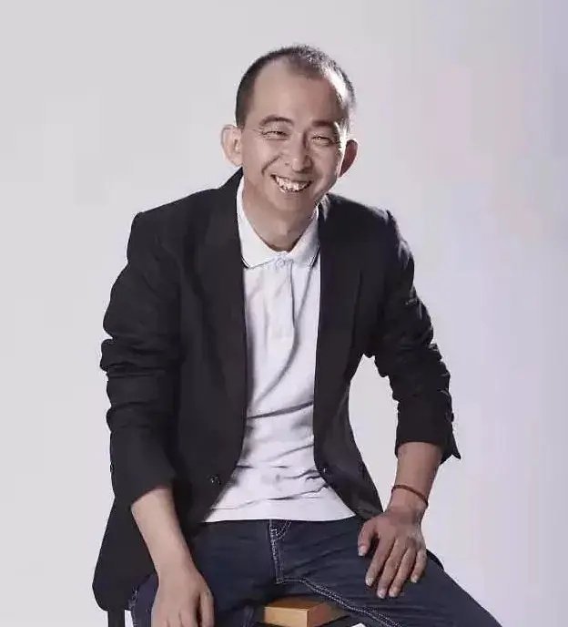 #唐朝诡事录之长安换导演#点进来之前：天塌了……点进来之后：赶紧拍！还是那个“作
