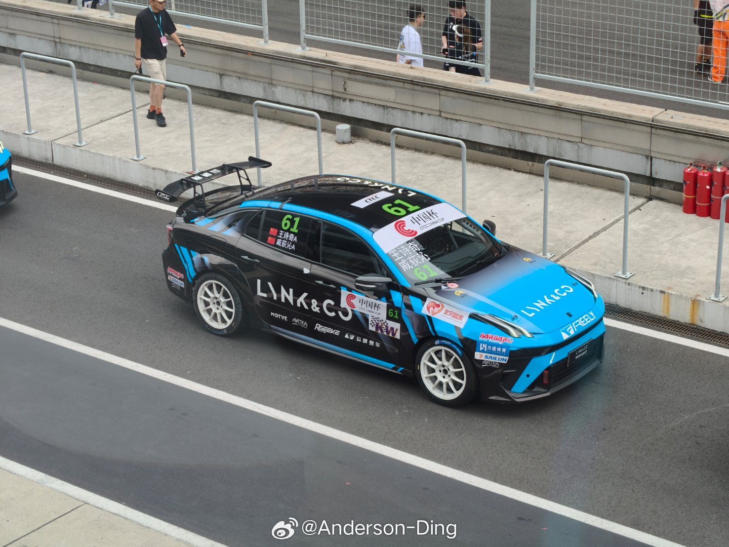 中国杯五组别混跑，车辆选择真是百花齐放。还有风云A8没拍到 ​​​
