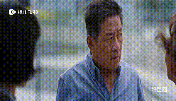 电视剧《好团圆》里的向家父亲向郅军，也很令人讨厌。
向郅军身上具有上一代家长的某