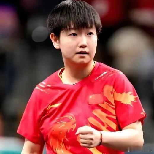 太遗憾！孙颖莎受伤，疼的无奈退赛！刚刚结束的2025WTT香港总决赛女单1/4决