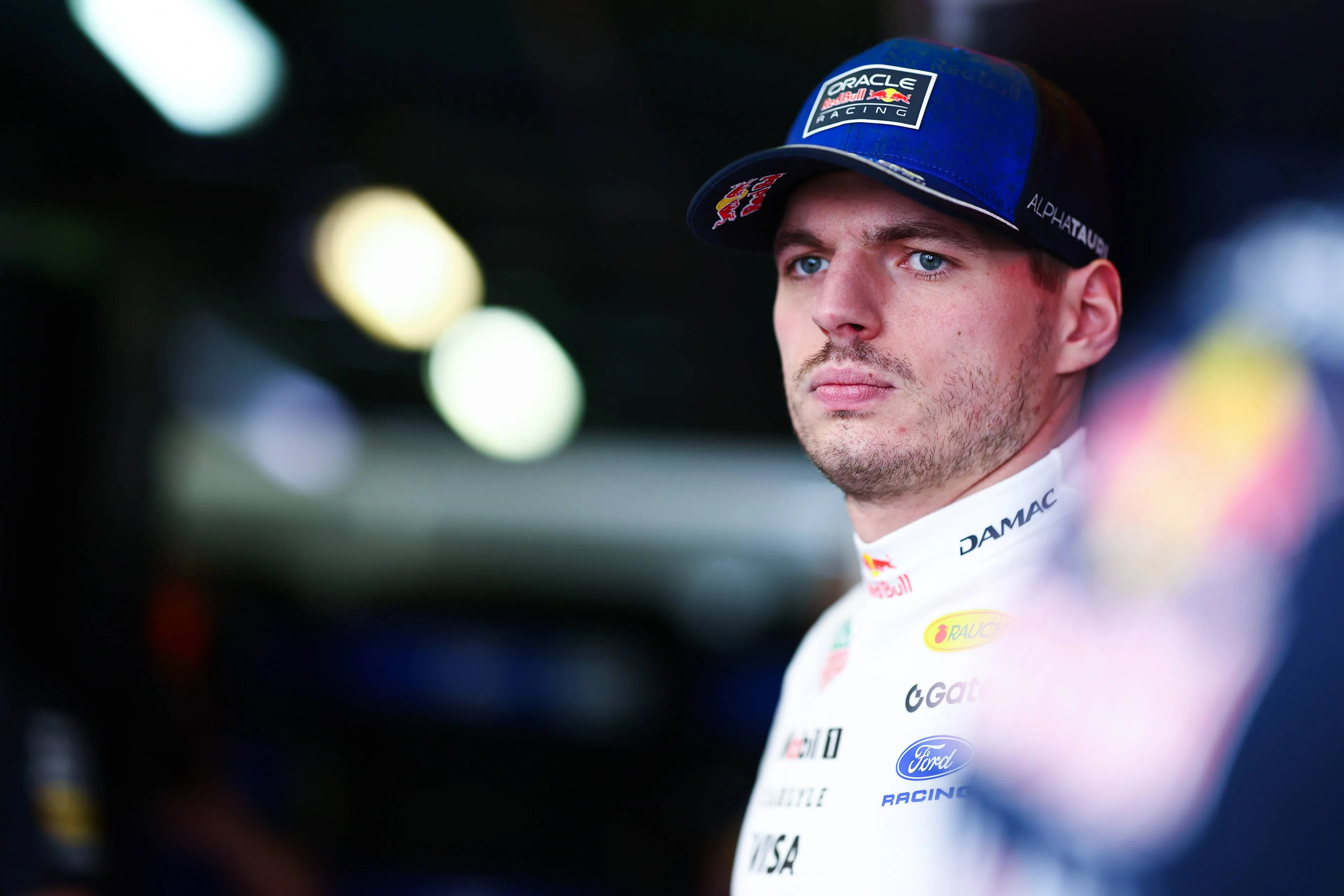 f1 维斯塔潘对未来的动摇，红牛车队显然也心知肚明。在当前的困境之下，红牛方面正