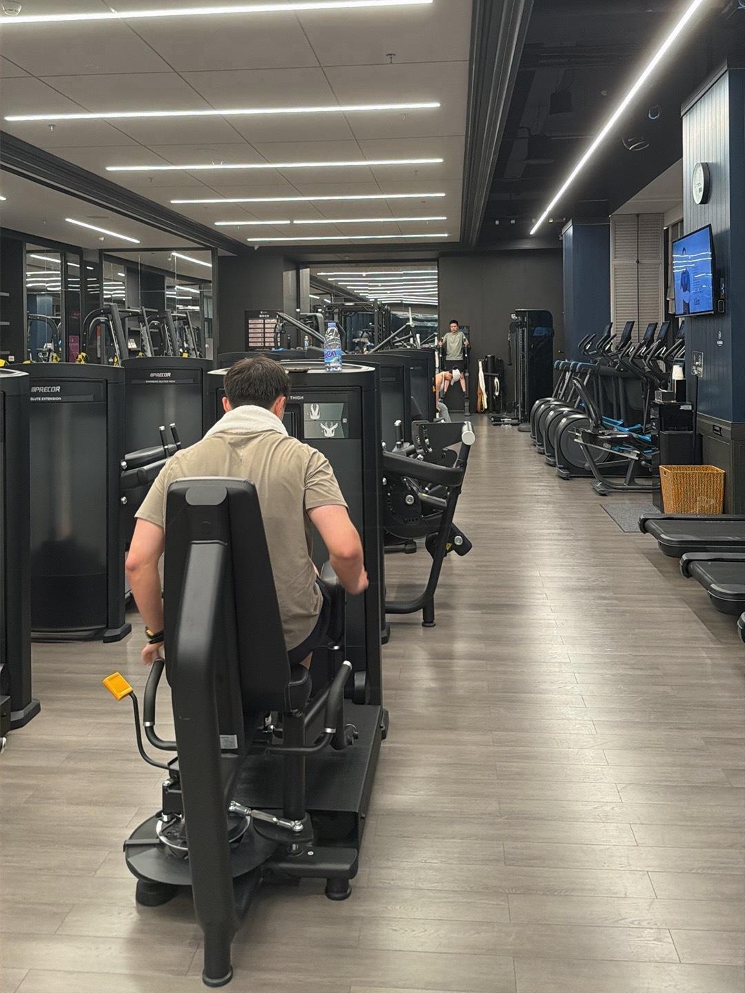 偷懒了好几天没去锻炼，今天去锻炼完回来巨累 西安