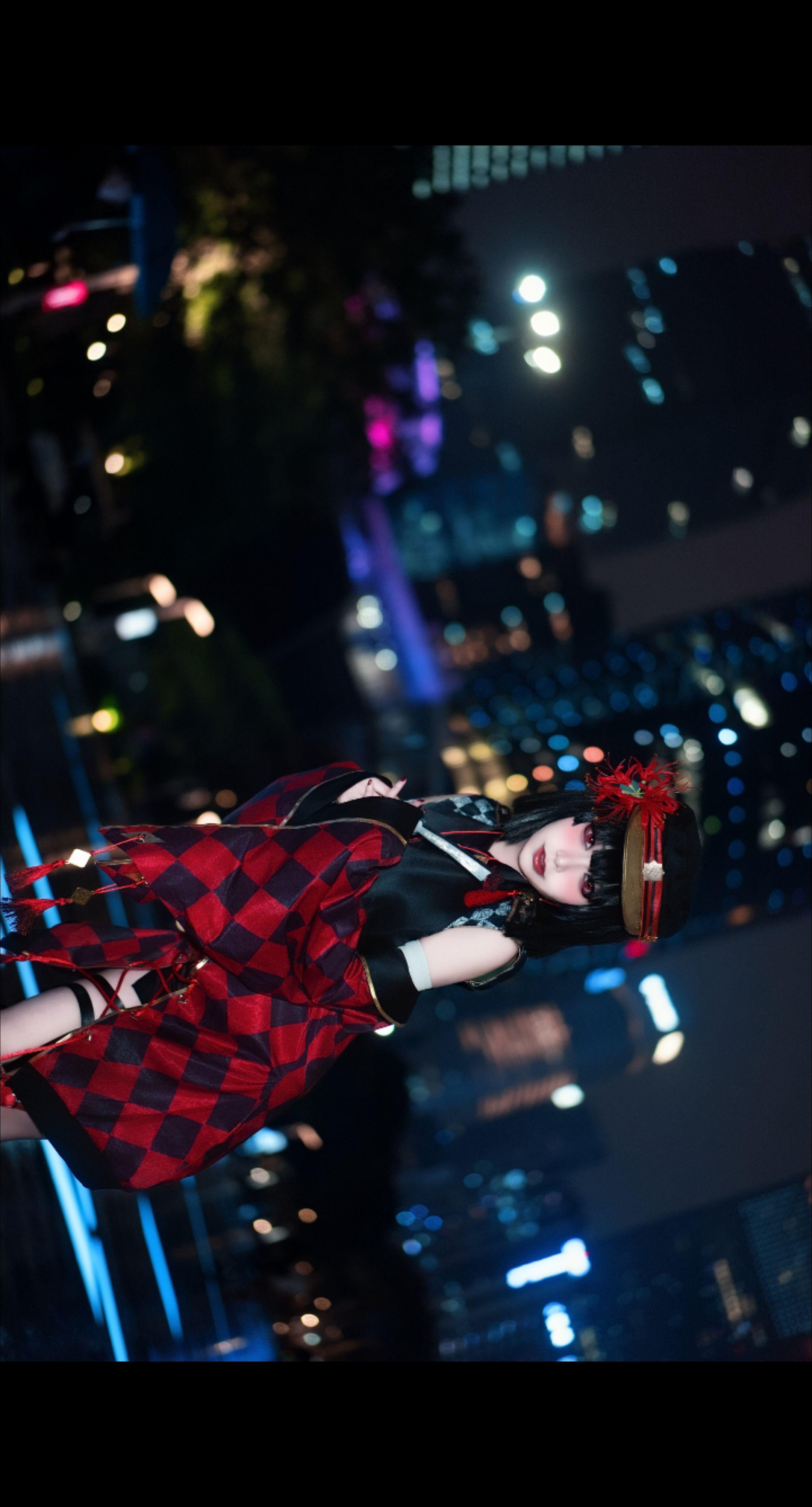 应该不会有人认得这个角色吧。      去广州拍的，大城市就是好出片