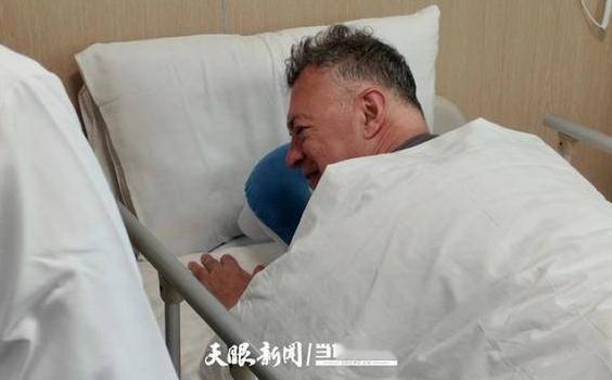 5月14日金台资讯报道，有位比利时游客来贵州游玩时，突然视网膜脱落。本来打算回国