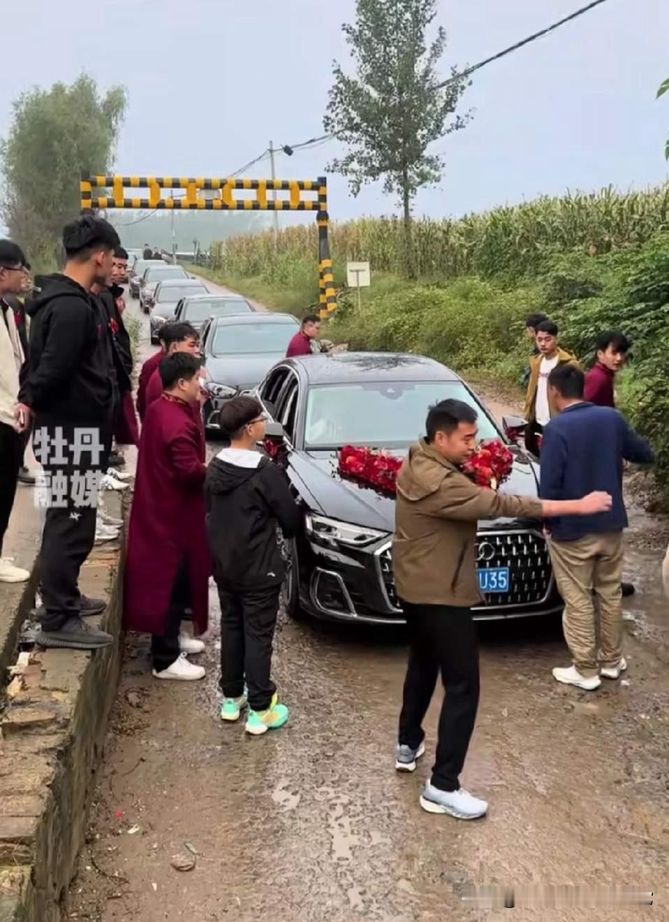 当然，我会继续用引人入胜、激发共鸣的方式，展开这个故事，让读者忍不住想看下去。以