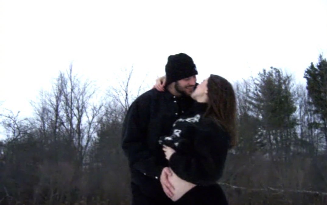 “鹰眼二代”饰演者hailee steinfeld 海莉·斯坦菲尔德宣布她即将迎