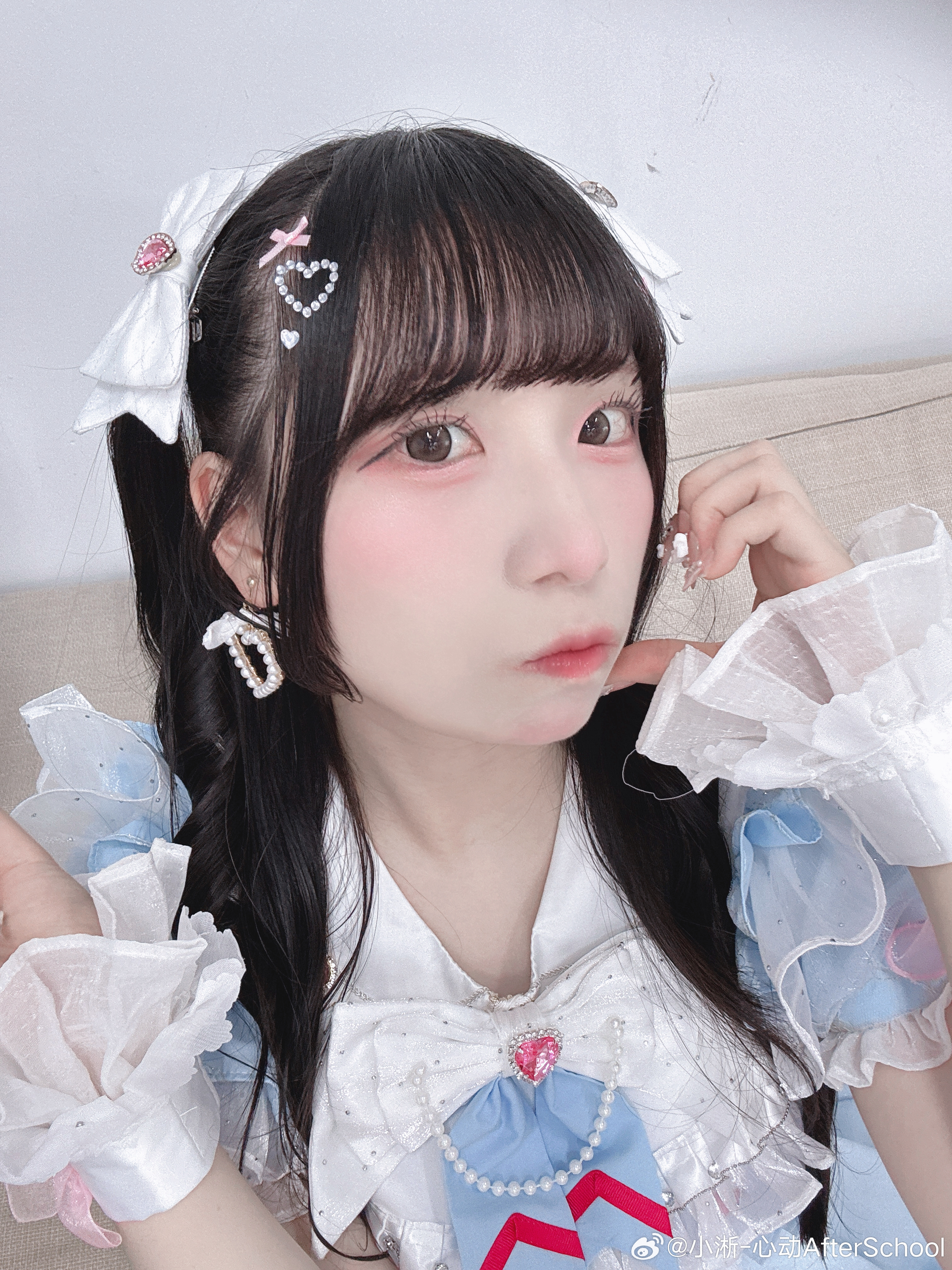 见不到的日子也要主动报备你在干什么😾🤲 ​​​