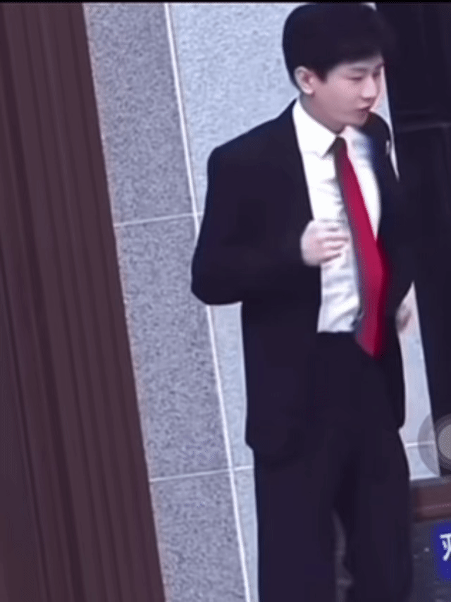 大晚上的睡不着就喜欢看他跑步🏃…… 