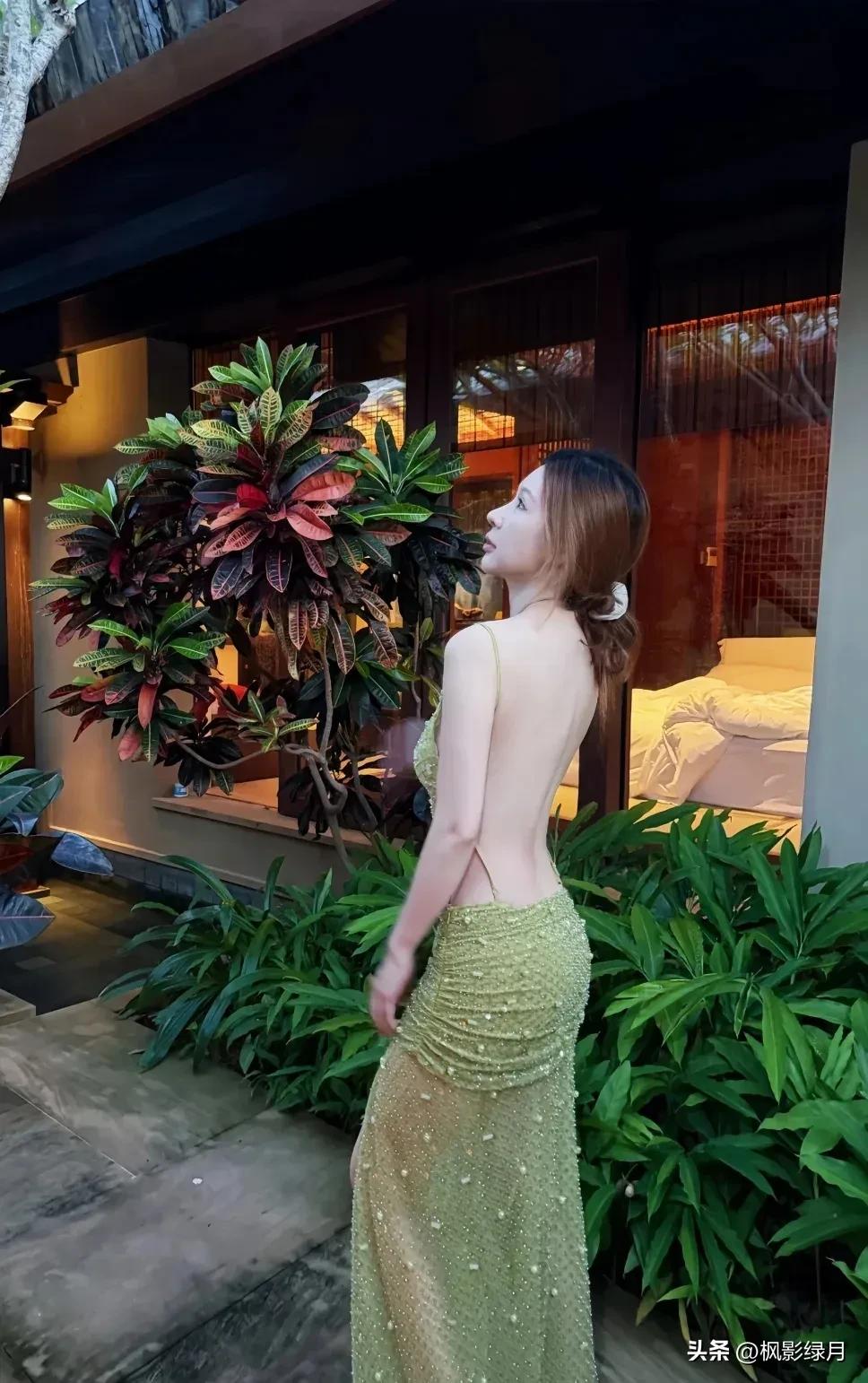 夏临三伏天流火，
冬至四九地结冰。