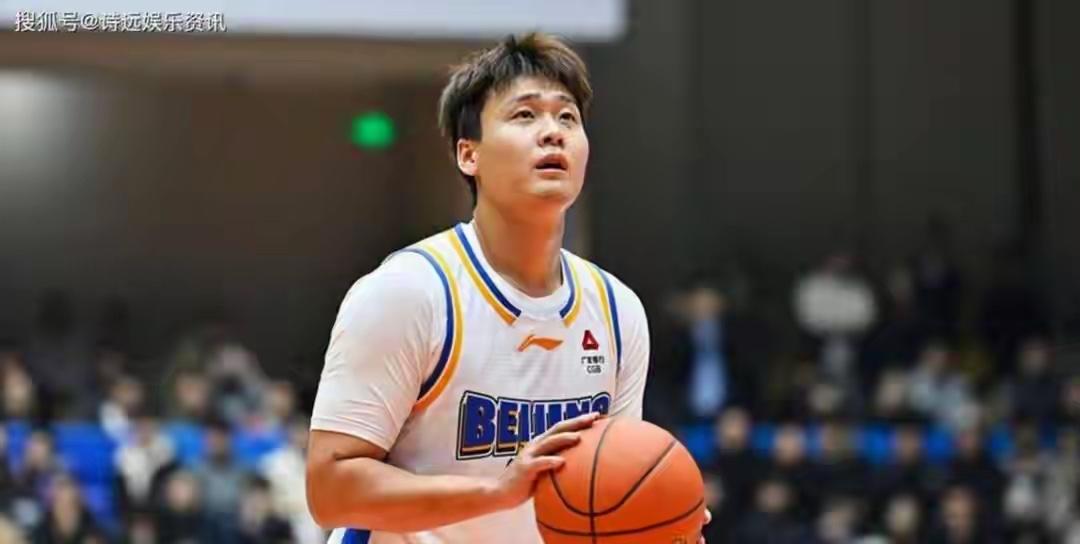本赛季北京北汽对于赵睿这个引援目前看来争议不小，不是说赵睿不够强，赵睿很强，但同