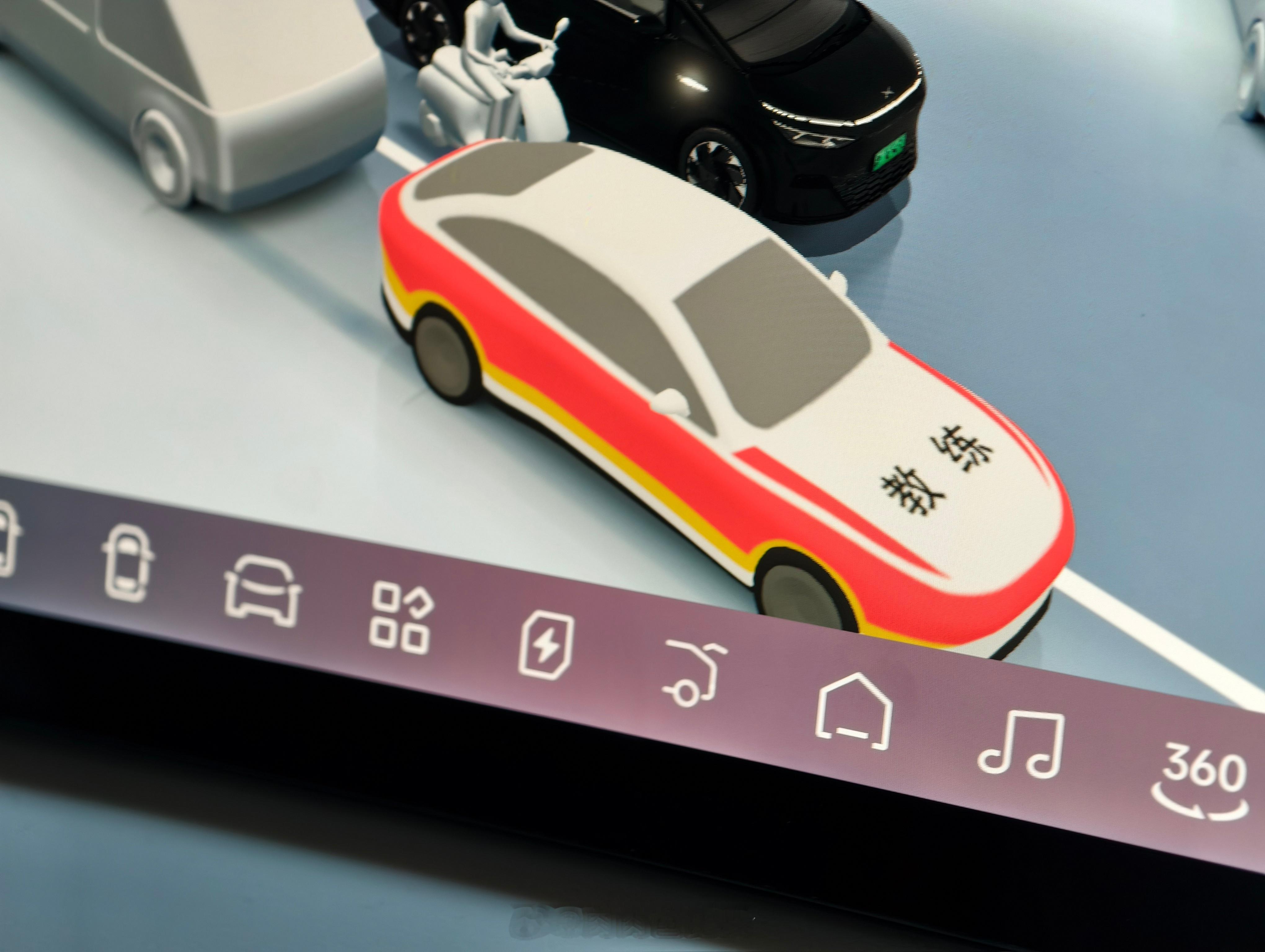 更新了 5.5.0 的鹏友们，教练车遇到了吗？？最全 SR 不开玩笑今天走小路看