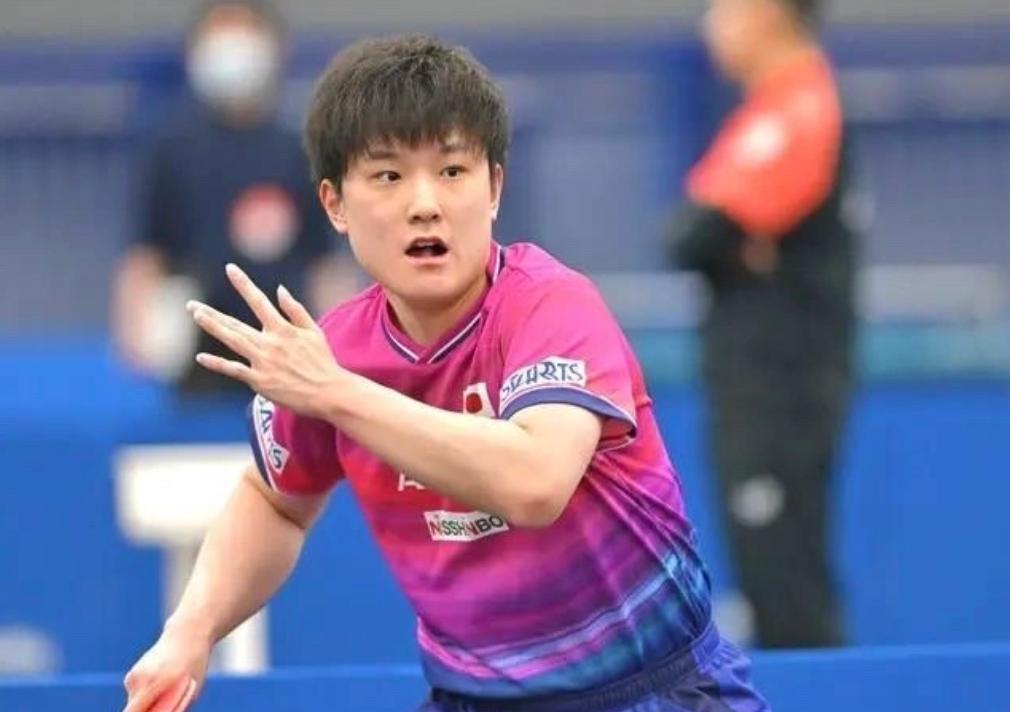 🏓 王楚钦不来了，张本智和嘴先开了：去年赢他那场球，我没事就翻出来看
WTT横