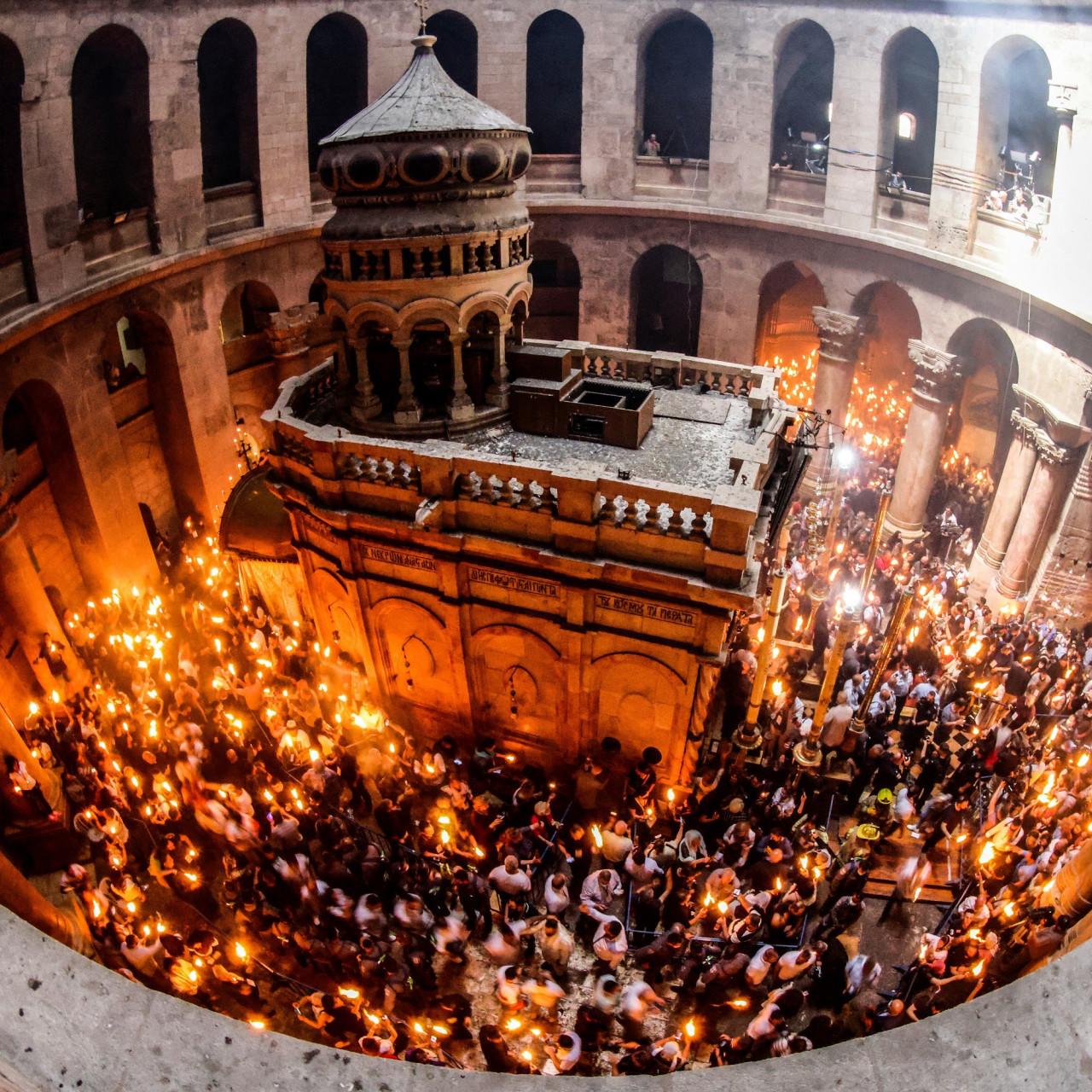 乌方表示跟进自10世纪“罗斯受洗”以来，东正教便成为俄罗斯民族形成的核心力量。1