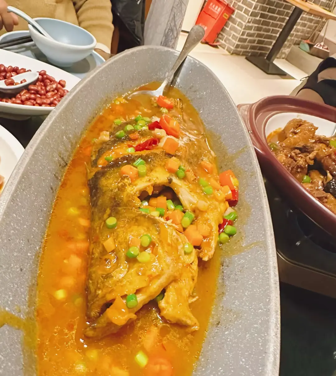 但愿日子清净，抬头遇见满眼温柔