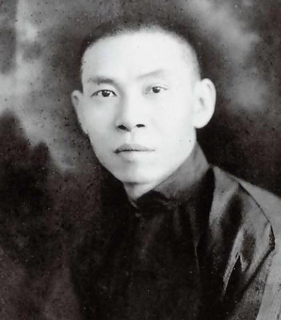 江湖险恶人心难料，顾嘉棠多年追随杜月笙，为何最后却做出令人不齿的举动？
1931