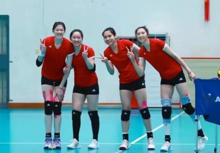 中国女排世联赛首站巴西，主攻首发李盈莹王云蕗不会改变，张常宁吴梦洁大概率打替补。