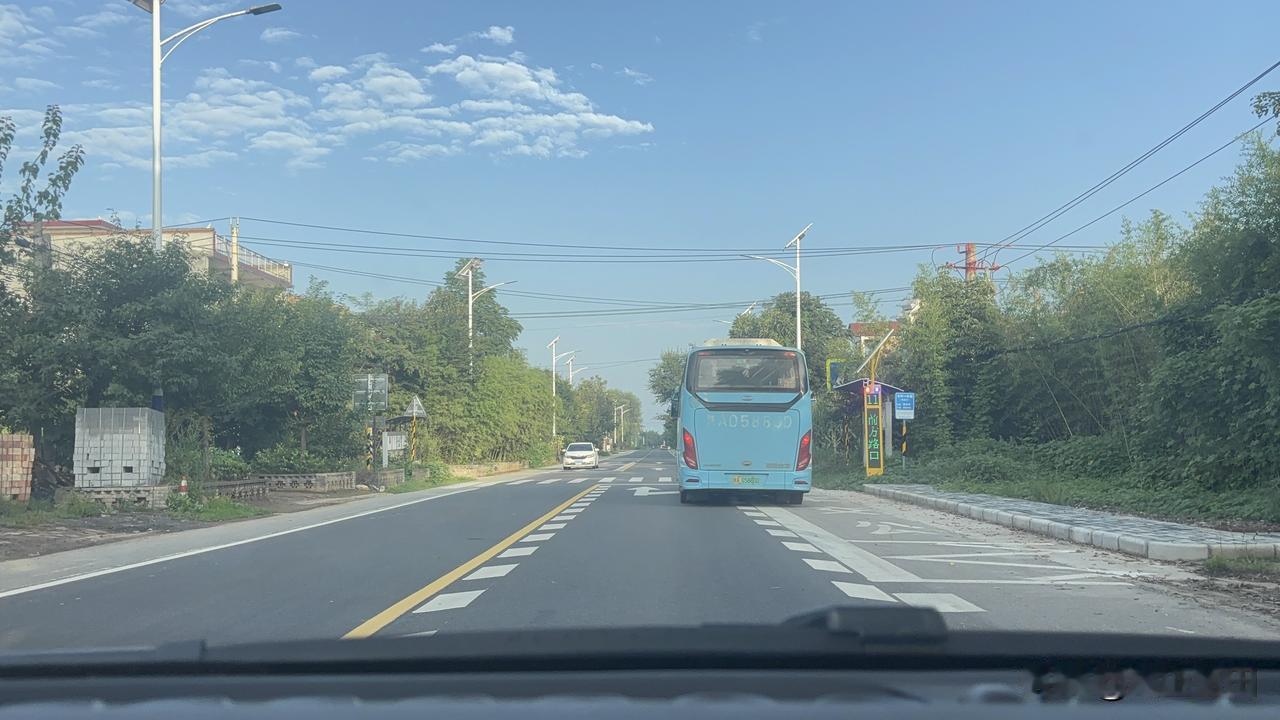 晒图笔记大赛蓝田安村出发的这大班车，在西安哪里停呢？