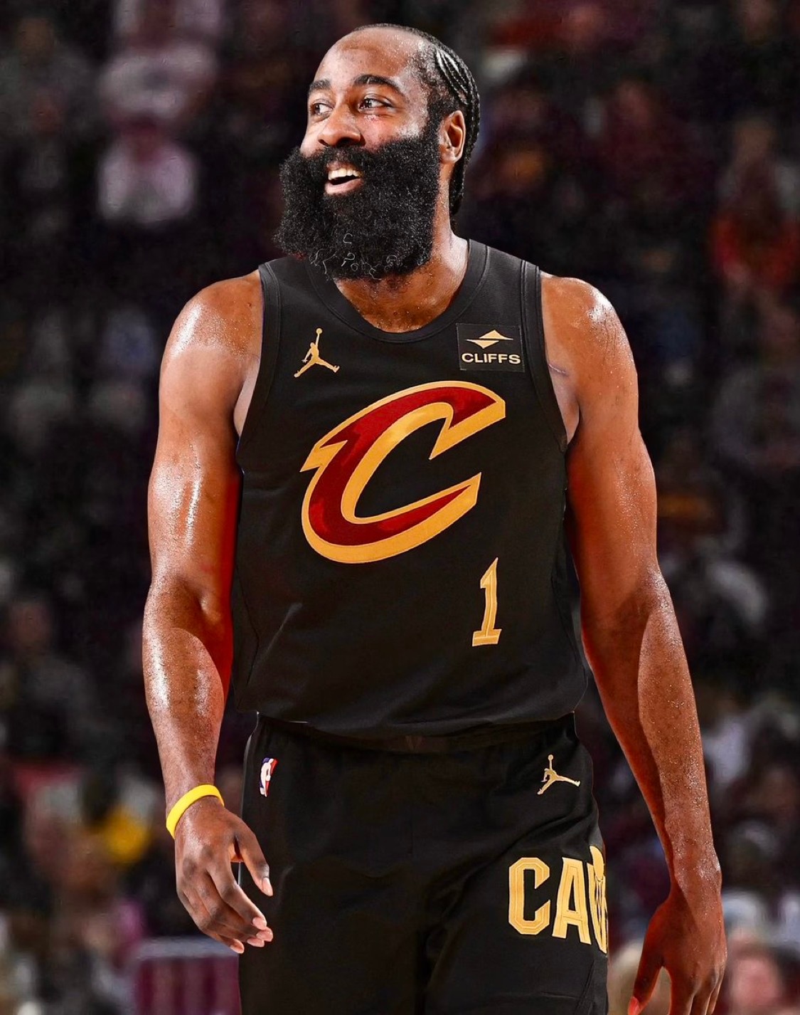 哈登 :“我就是热爱打篮球，即使不赚钱也一样热爱，篮球是我们从事的事业，也是一个