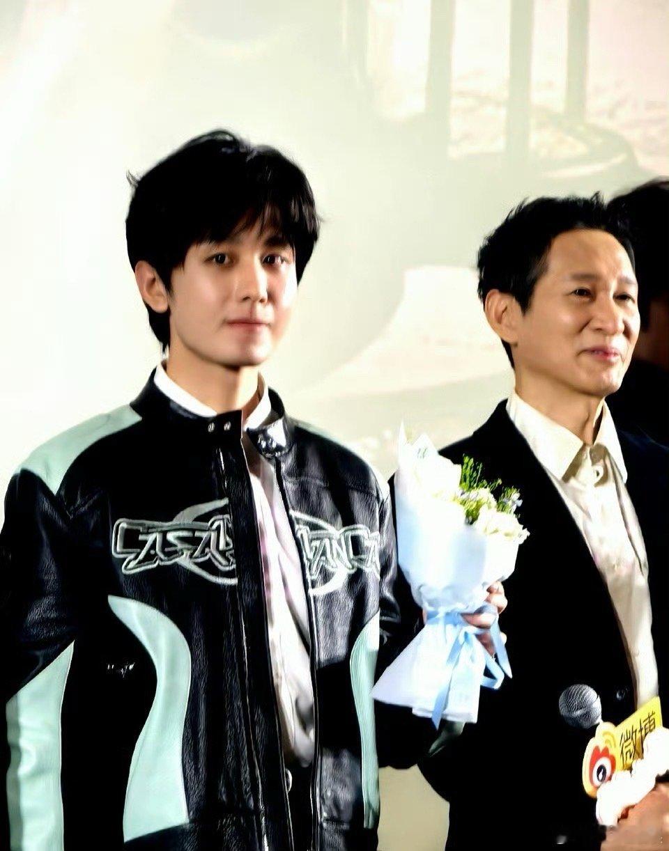 成毅 谢淮安仇人朋友五五开还得是谢淮安会玩呀朋友和仇人都可以有五五开！你想咋滴成