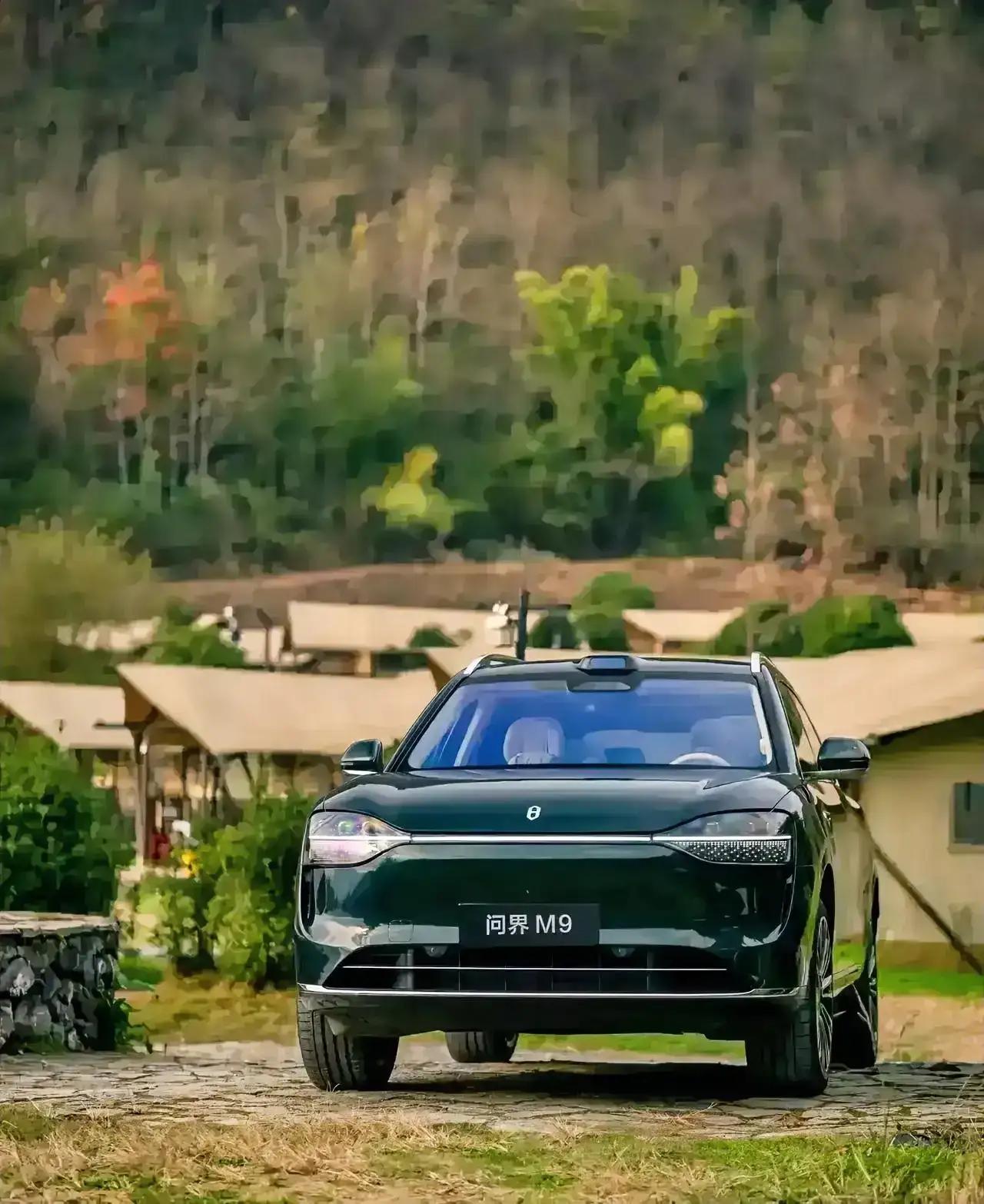 这就是赤裸裸的现实啊，一箱油在哪个国家最贵:
​英国：约需800元人民币，
日本