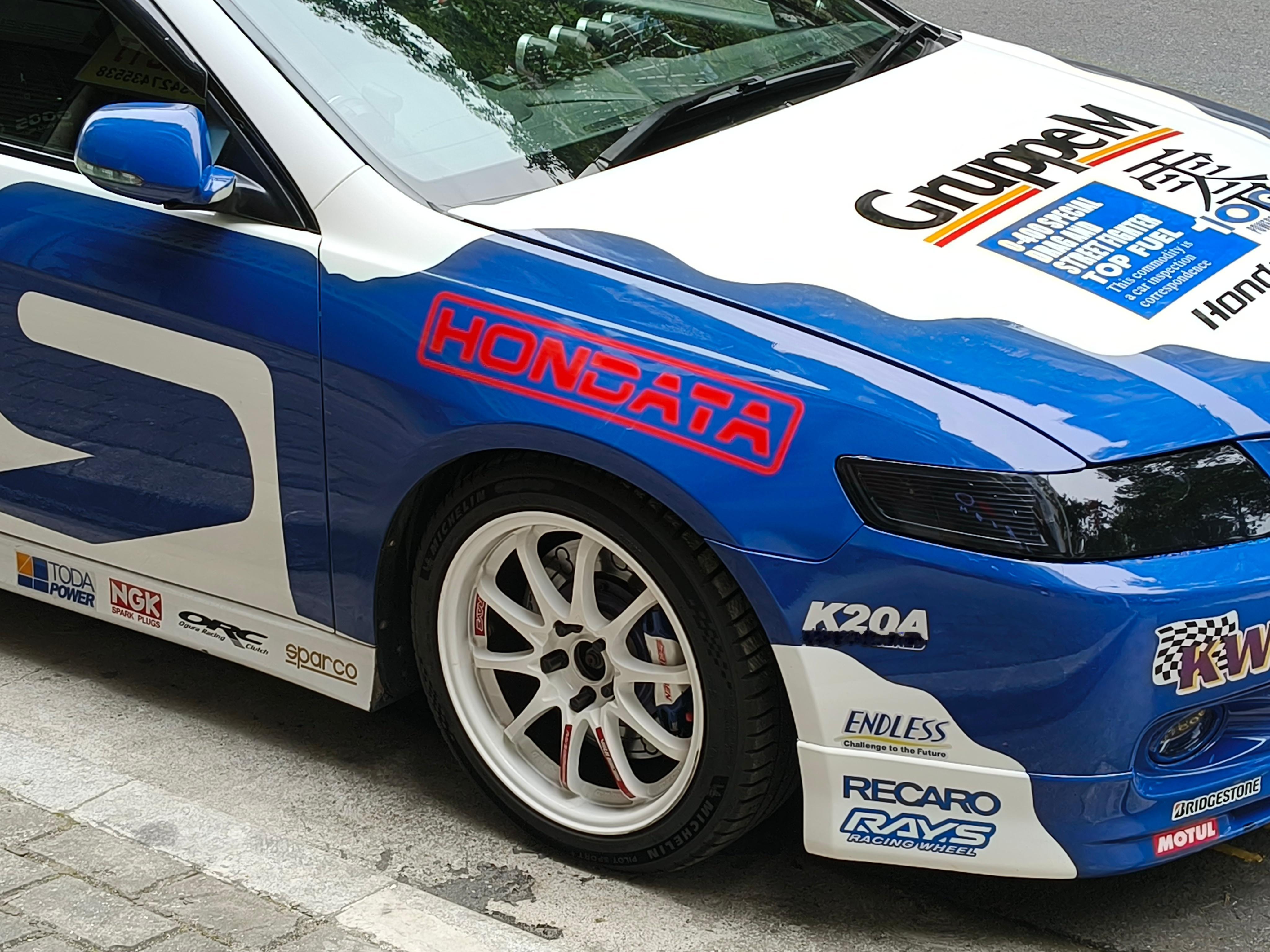 发现一辆超级帅的车！[酷][酷][酷] ​​​