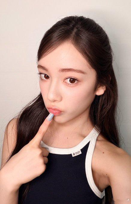 A2OLITE自拍照 A2OLITE自拍照，看起来就是小孩子欸！李秀满新女团营业