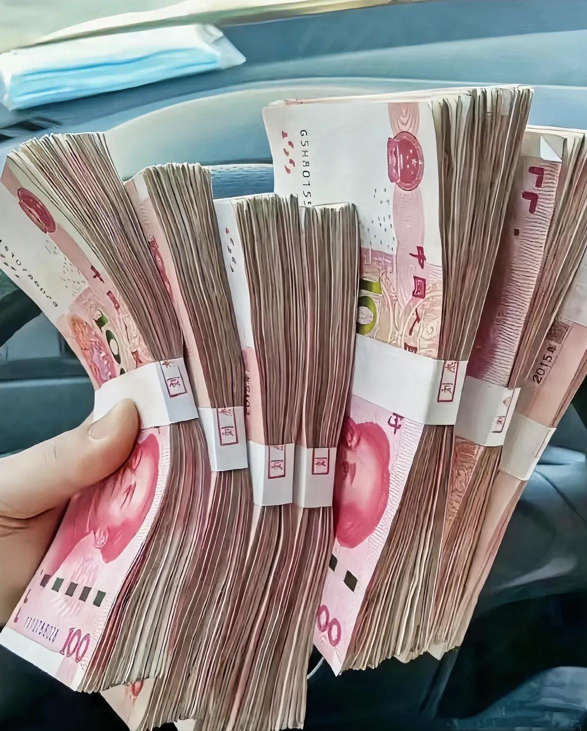 你有做过最傻的事吗？老王持续在观察3d，445的遗忘值走向，可我意外发现，竟然长