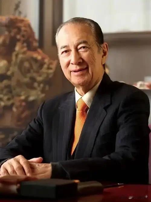 赌王何鸿燊生前曾讲过：“等你赢了 2000 万打算走时，赌场不会拦你。可就在你转