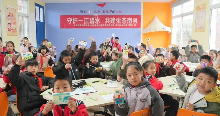 南县“南禾映湖”选调生宣讲团进校园