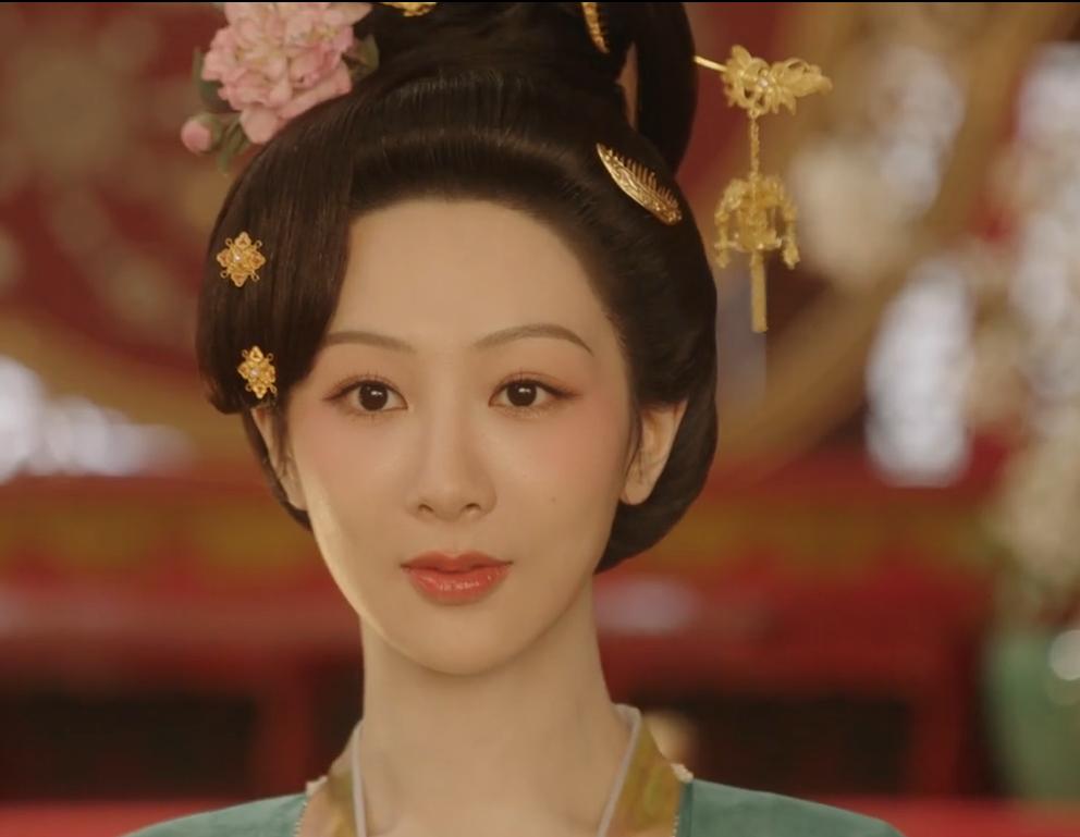 《锦绣芳华》电视剧中说到：“我不愿做纸鸢，我要做飞鸟！”——何惟芳的誓言，终在2