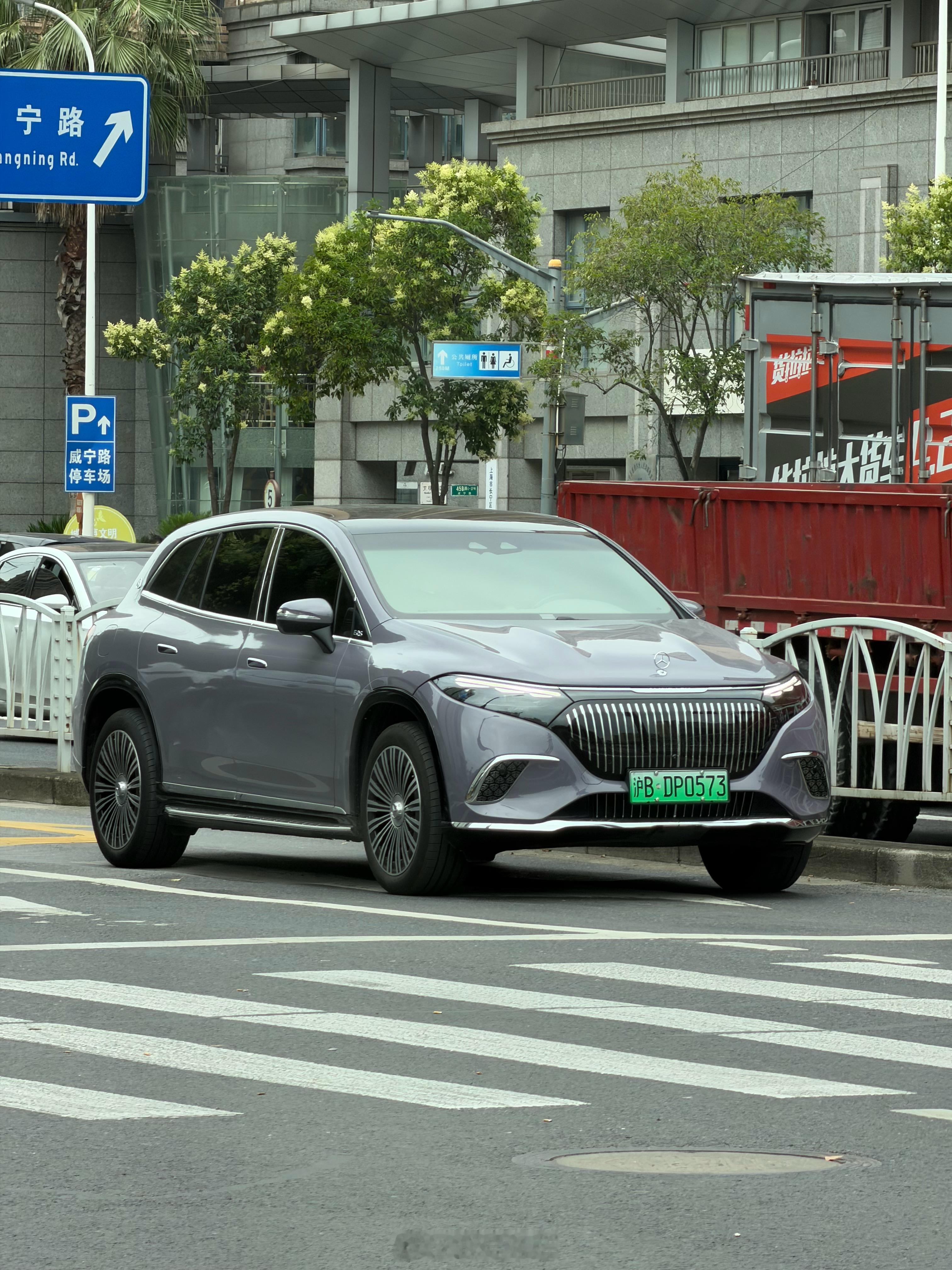 这车够稀有吧？新能源汽车42how