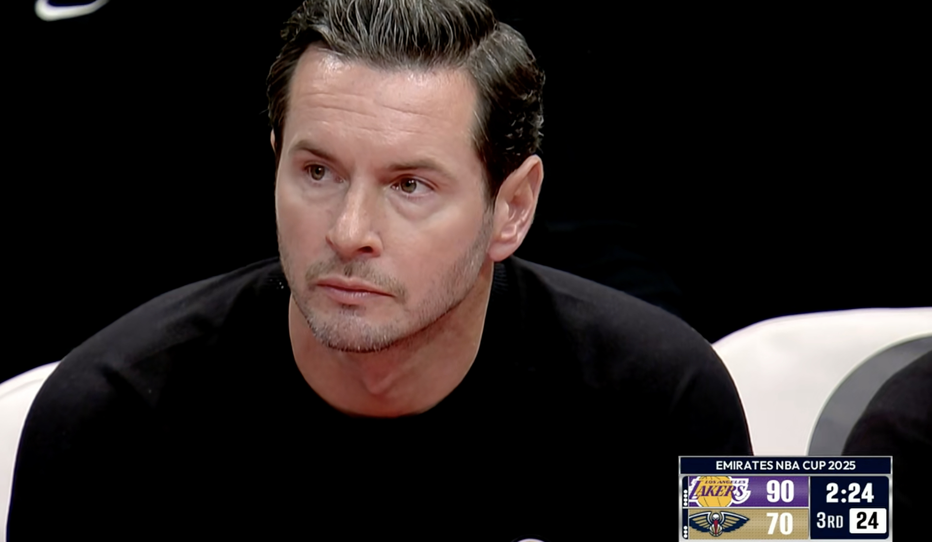 有的教练连续两次挑战成功，有的教练双手插兜不知所措