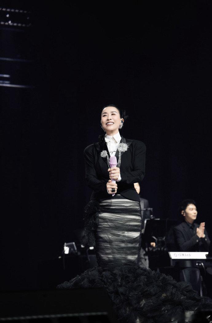 搞定那英相当于搞定整个华语乐坛谁还没发现，这届歌手全是那英的熟人团建歌手2026