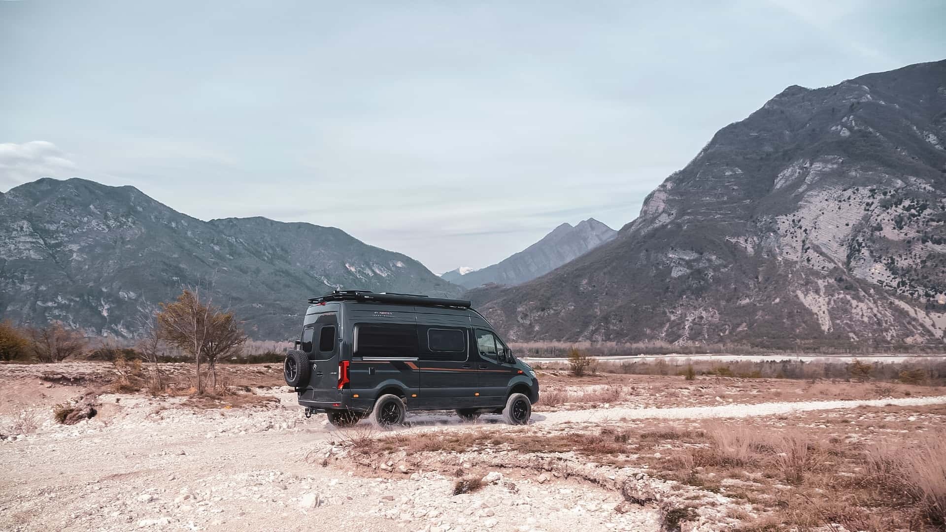 Adria supertwin 4x4 600 (2025) ​​​