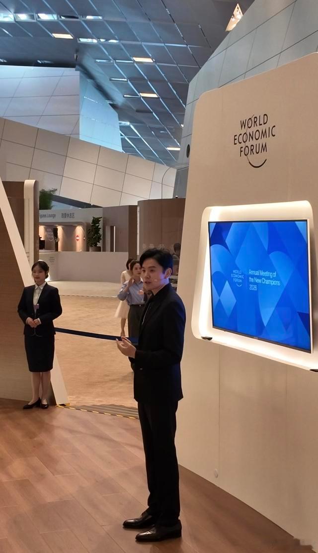 俞浩称核心管理层离职率非常低 6月24日，追觅创始人俞浩在“2026夏季达沃斯论
