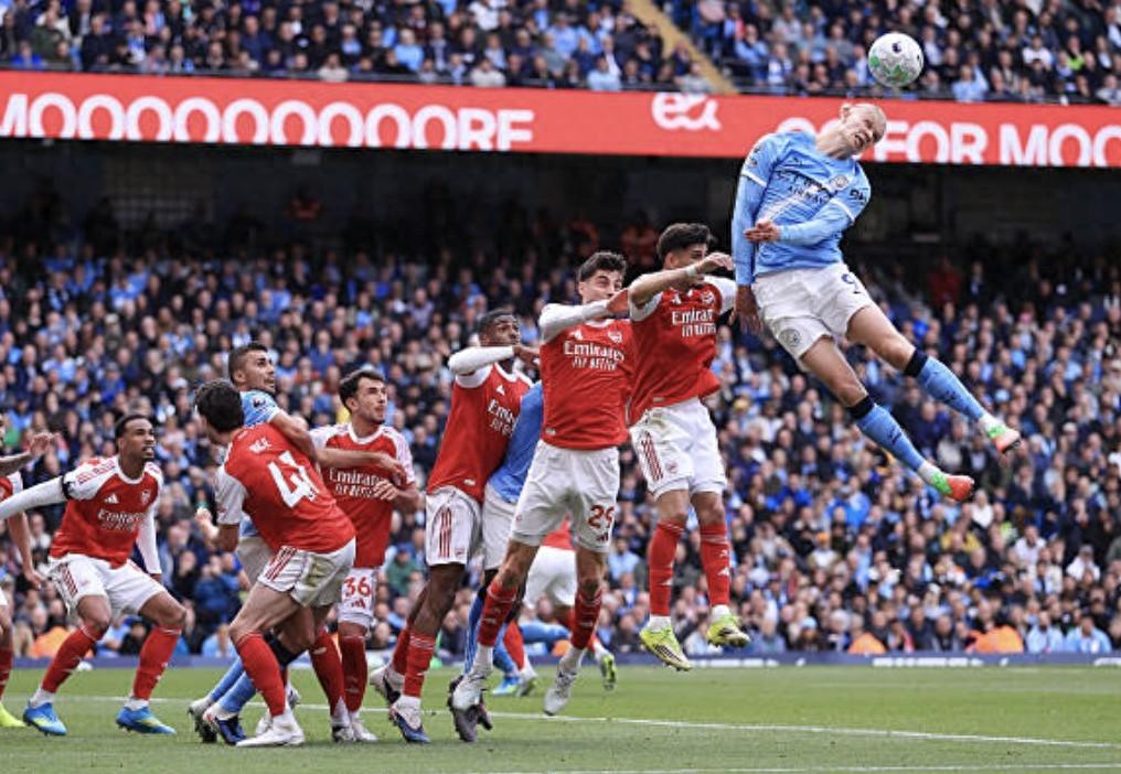 最美人间四月天。只是阿尔塔特一点也感受不到春意盎然，只听到了曼城后发制人的磨刀霍