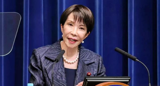 日本首相高市早苗通过日本公共电视台表示，中国决定对日本两用物项实施管制是不可接受