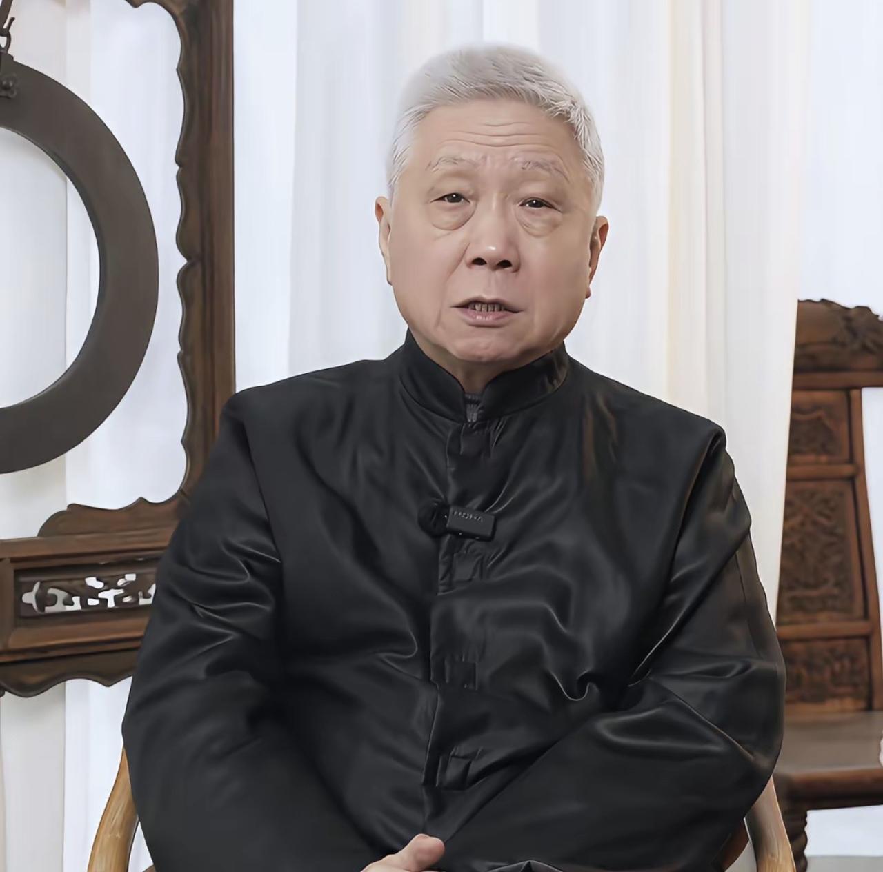 我的妈呀！南京博物院这水太深了，而且我相信这只是冰山一角，光院长就离奇死了好几位