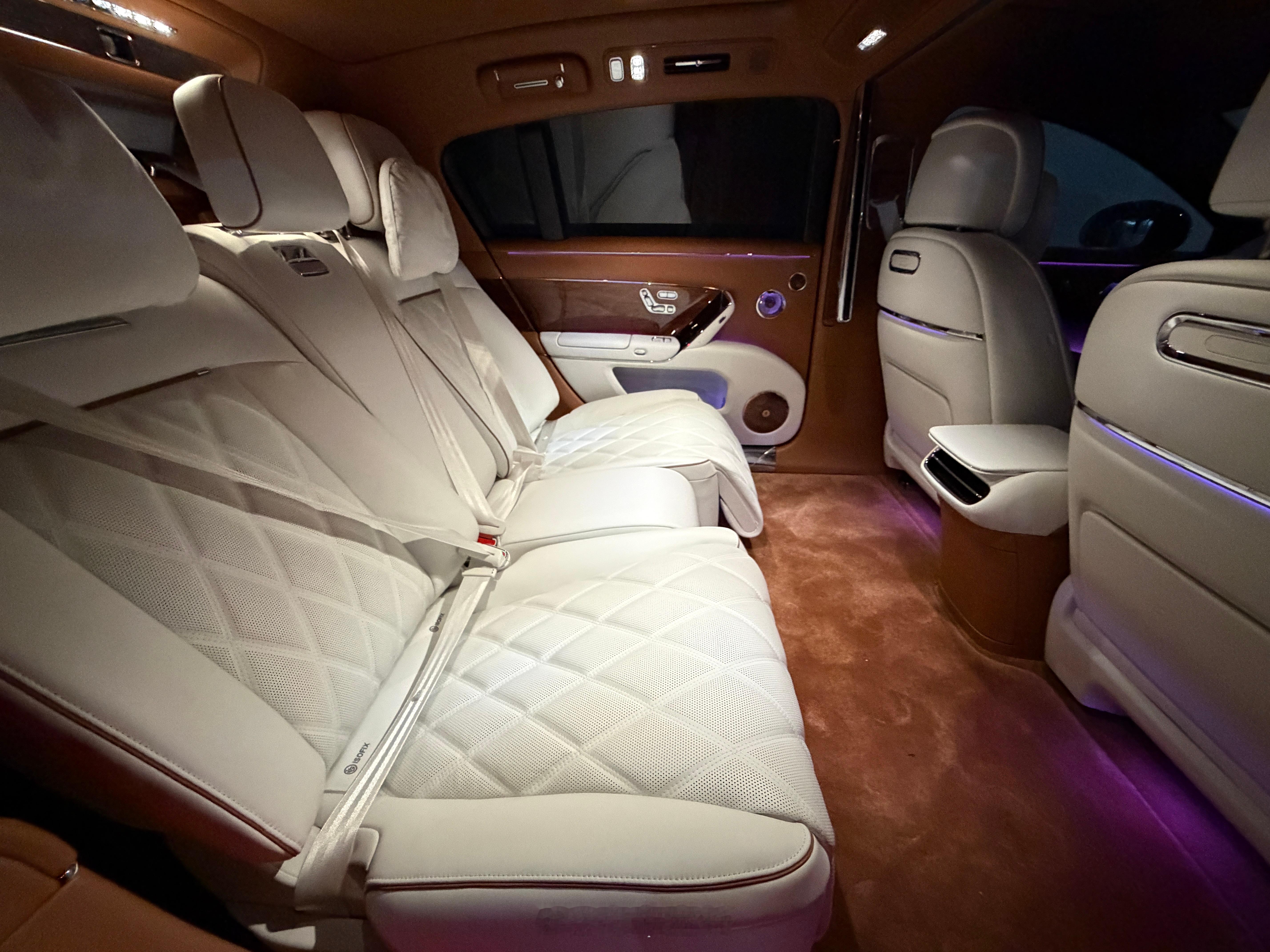 回来了，明天开尊界回老家。 广州·天河公园