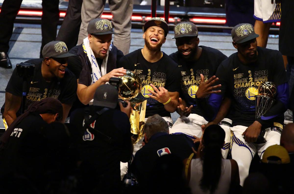 21世纪最出人意料的冠军，22勇士和11独行侠谁是第一？
5.23掘金
去年丹佛