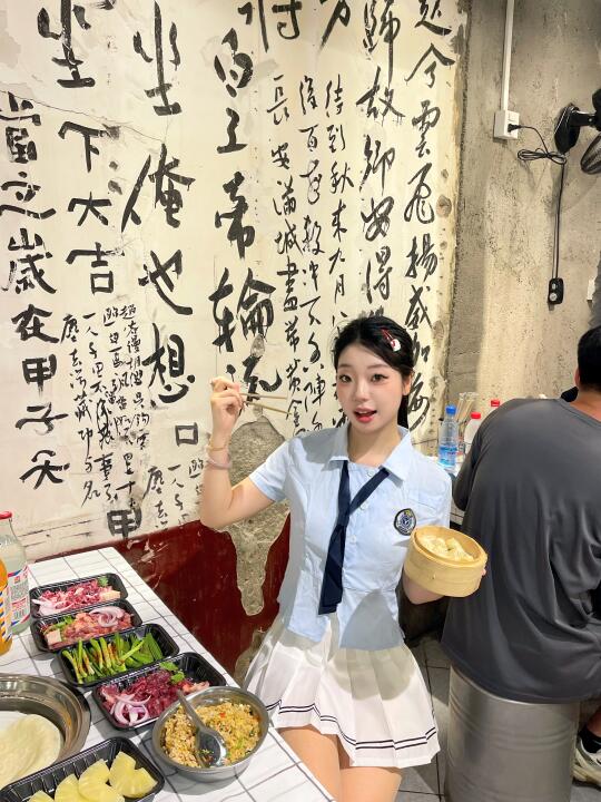 出门吃烤肉噜🥩