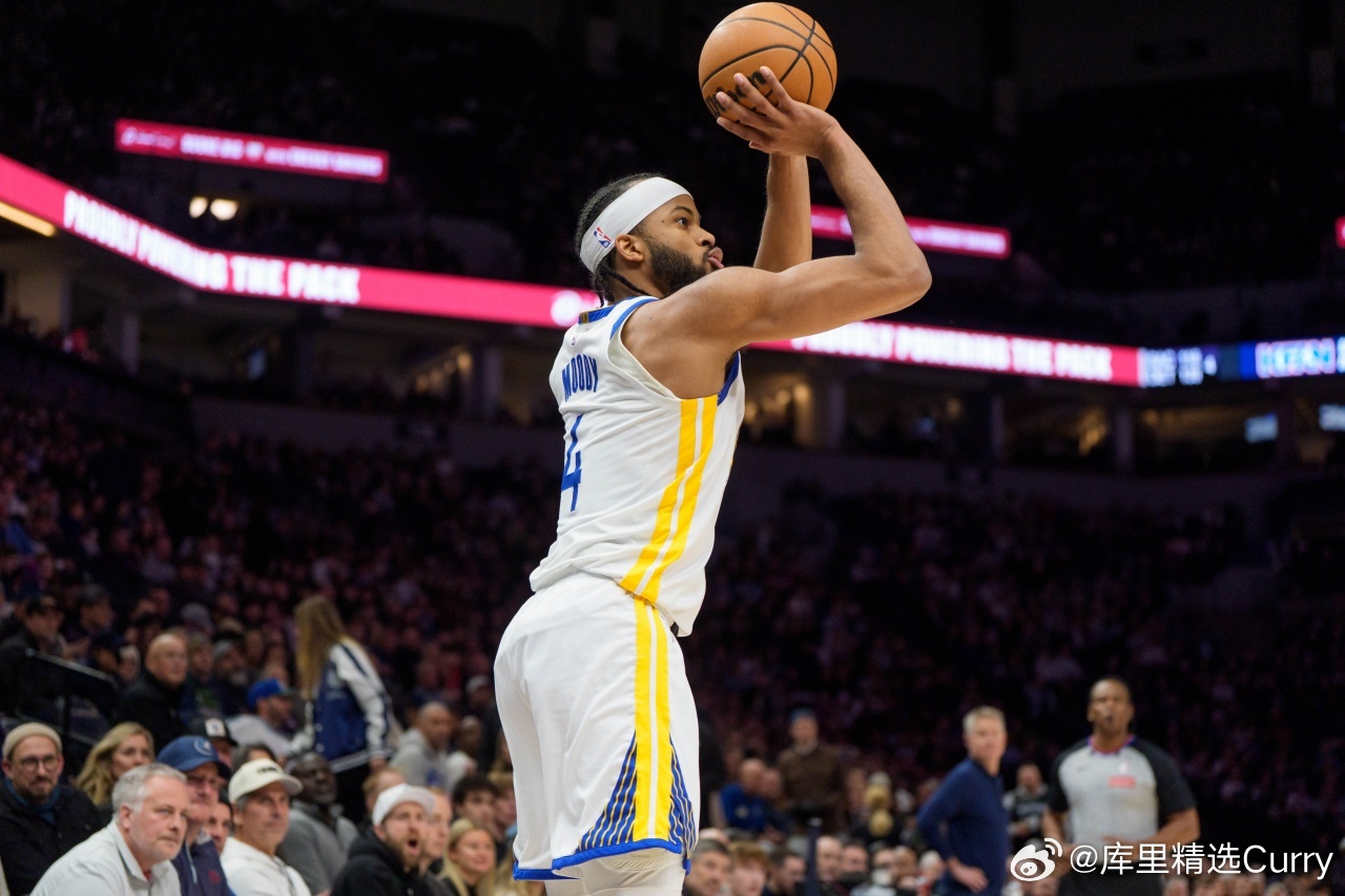 科尔表示穆迪的手腕恢复没达到预期的进度，目前仍没有明确回归时间表。 