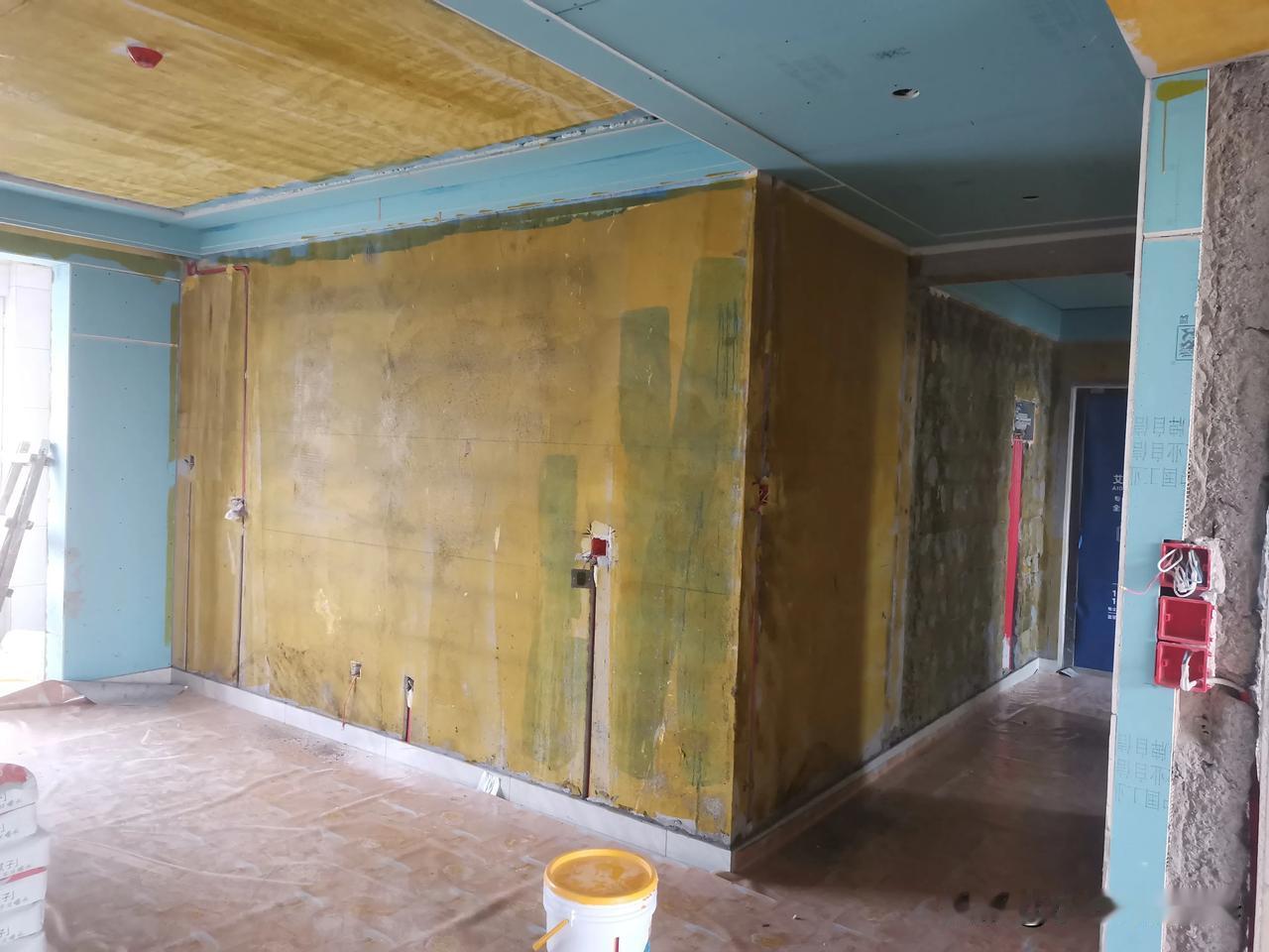 #装修中为什么要刷墙固呢?#很高兴能回答这个问题
其实墙固在装修中的作用还是至关