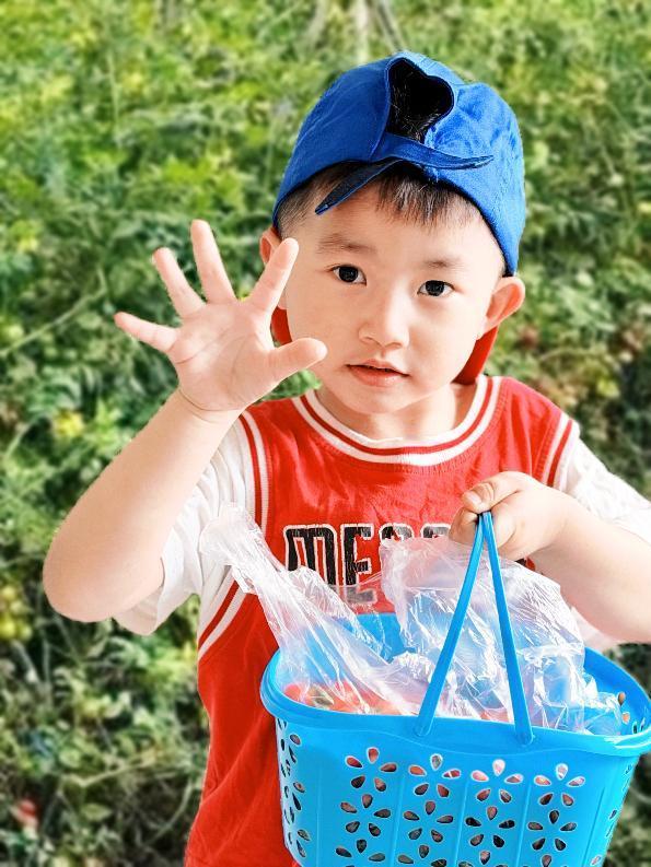 妙语有趣，接者有福

□ 周兴华

明白生  活   中的累
糊涂点  过   