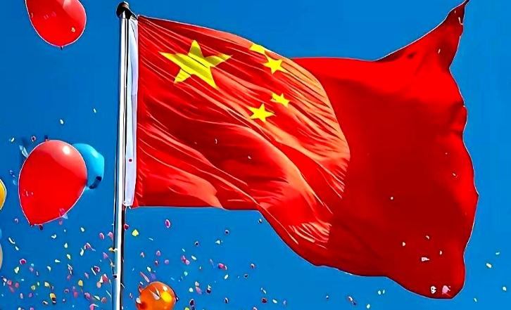 别只看到日本在等候中国，朝鲜、韩国、俄罗斯、美国，也都在静静观察。全球目光，不约