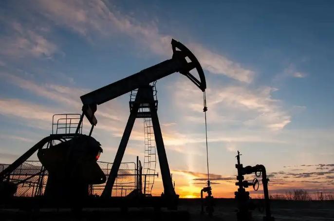 当地时间4月28日，阿联酋突然抛出重磅消息，宣布将从5月1日起正式退出石油输出国