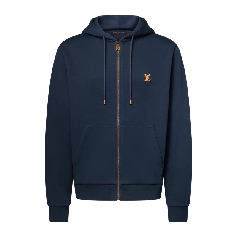 徐明浩 × 直播 Look，身穿 Louis Vuitton 拉链连帽卫衣出镜，